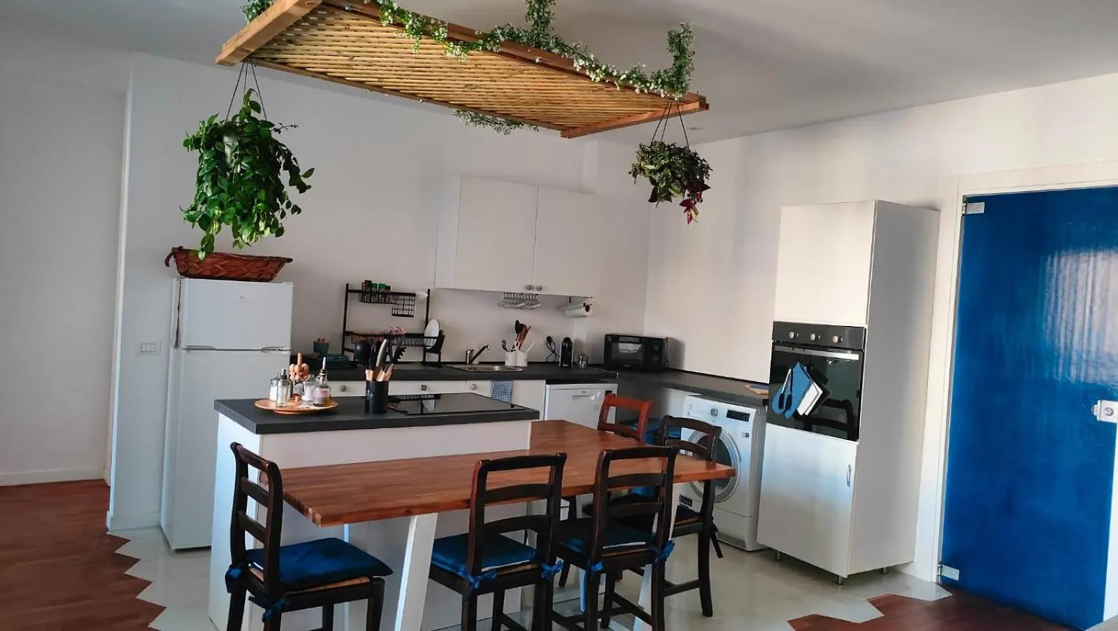 Utveggio View Apartment Палермо Италия